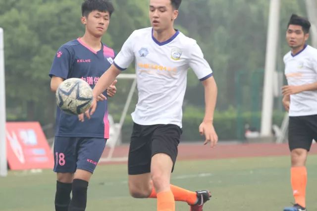 名宿寄语阿尔瓦雷斯：以进球赢得爱与信任